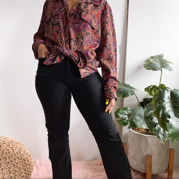 Vintage patterned button up blouse - Picture 4 of 7